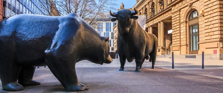 DAX – Abwarten vor den US-Inflationszahlen. TUI hebt ab.